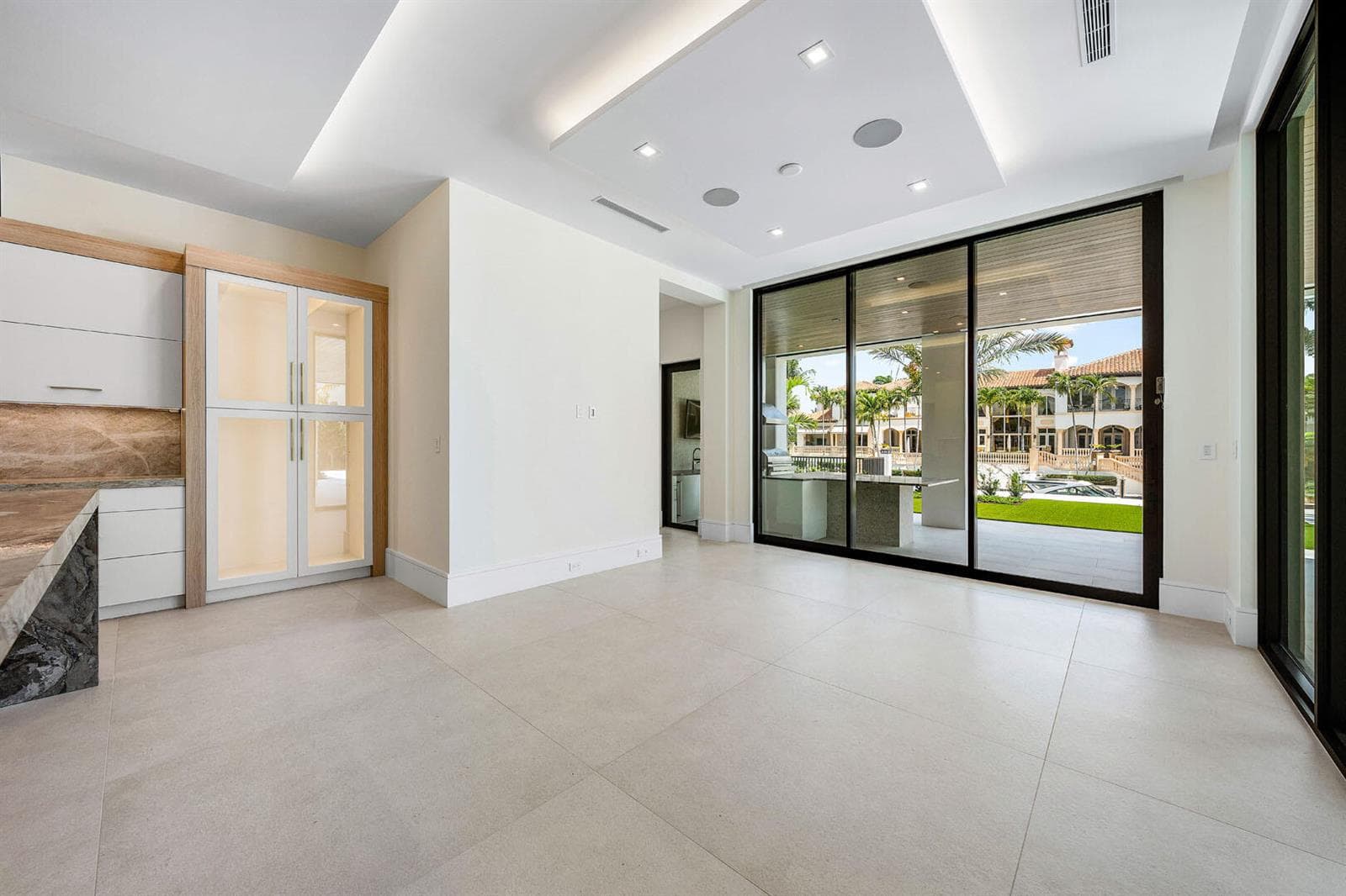 191 W Coconut Palm Road photo 20