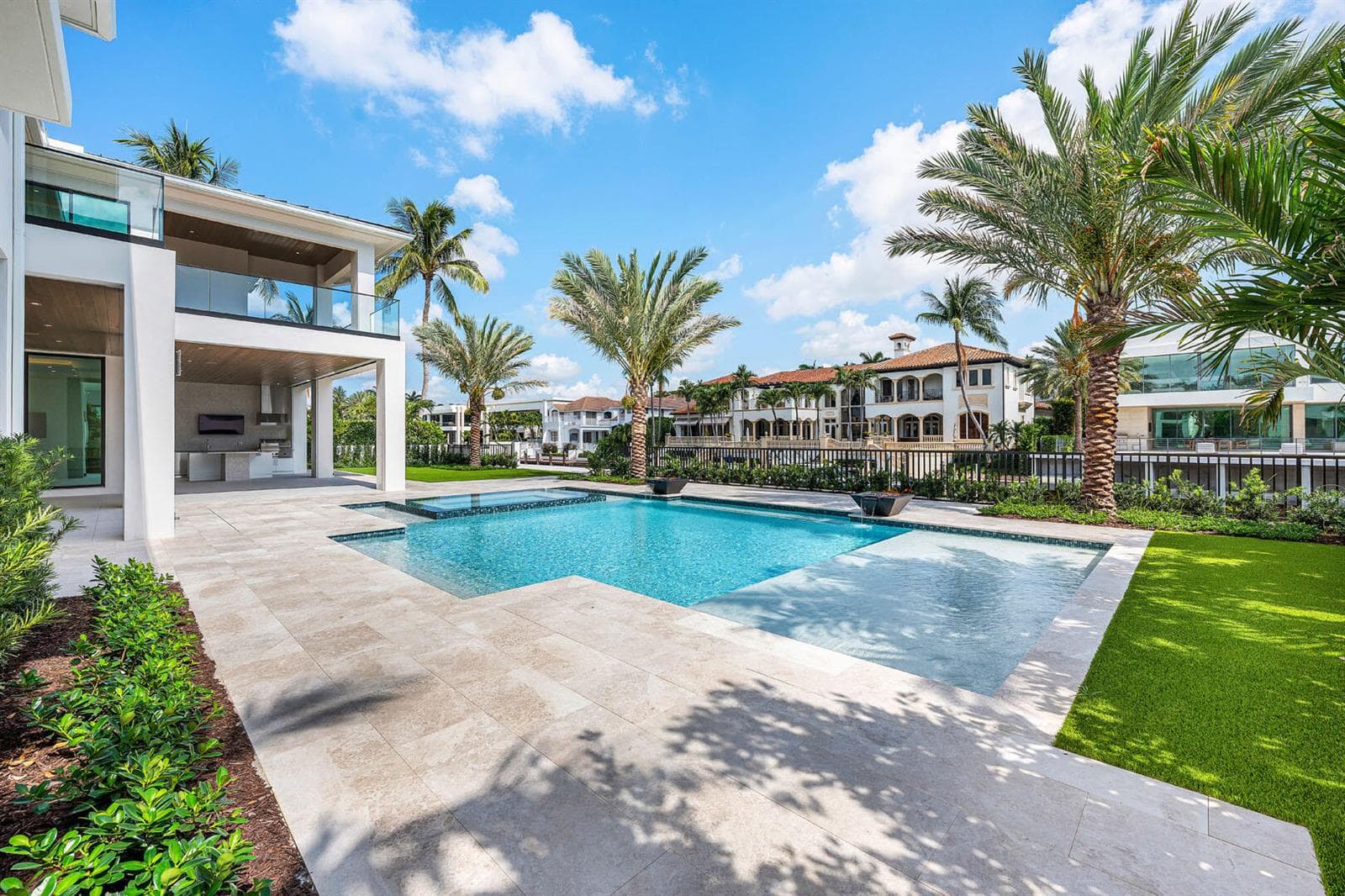 191 W Coconut Palm Road photo 25