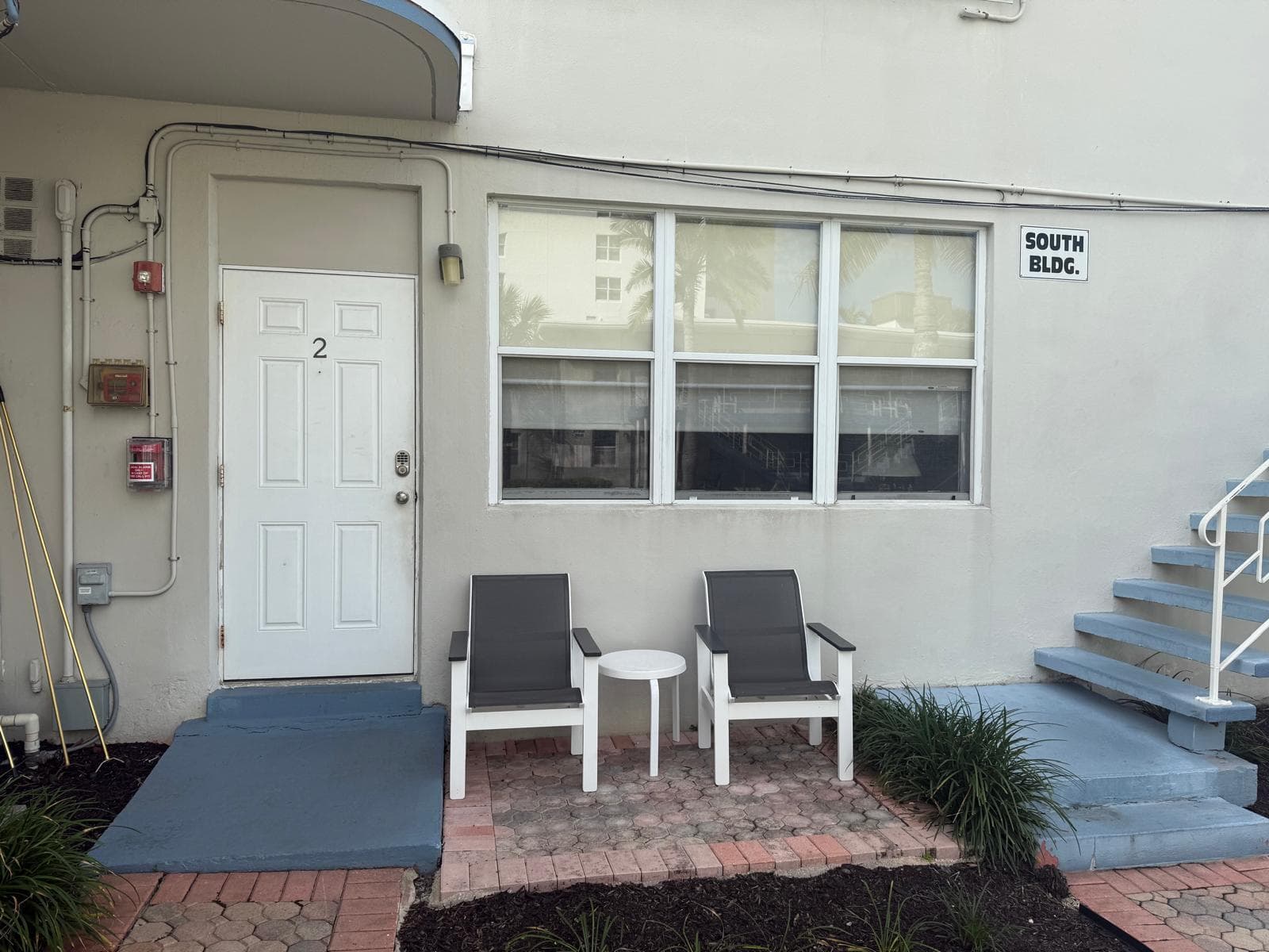 741 Bayshore Drive 2s photo 3