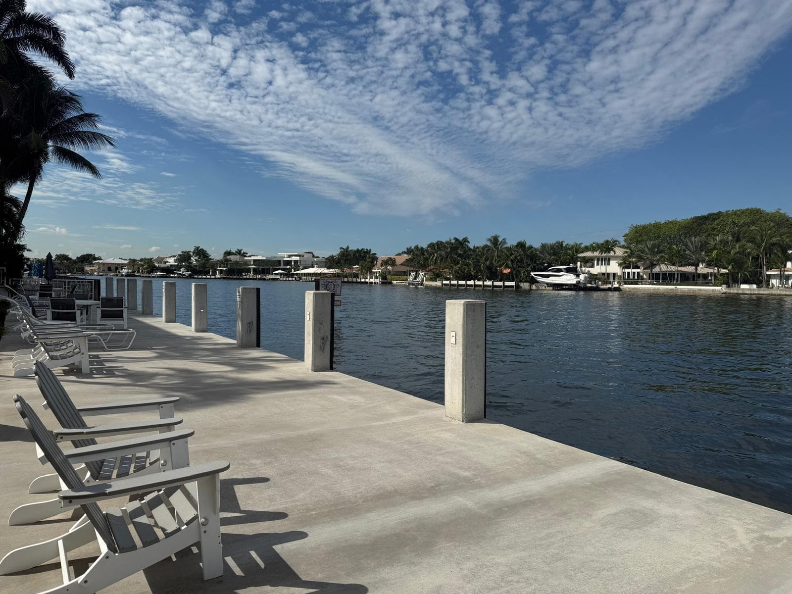 741 Bayshore Drive 2s photo 1