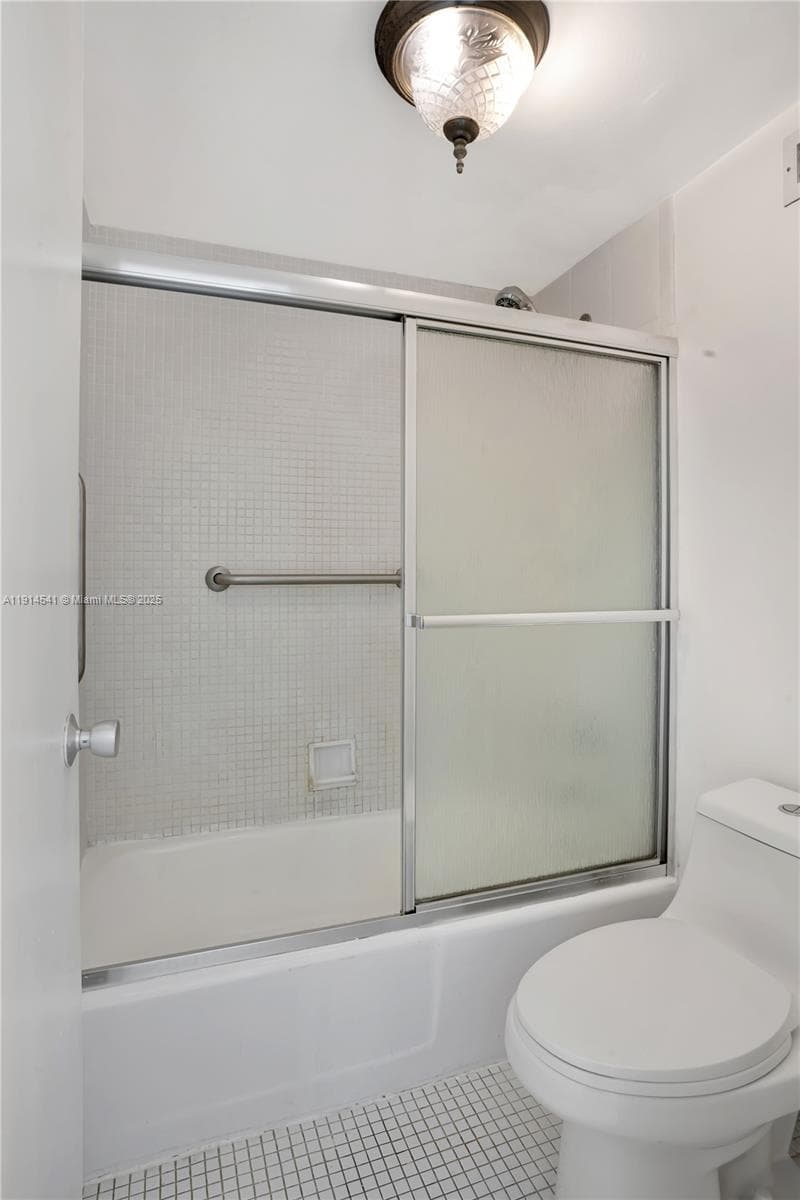 100 Lincoln Rd 607 photo 10