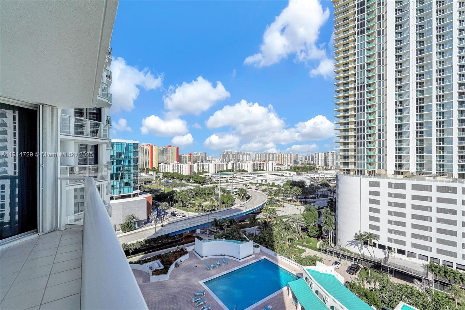 16485 Collins Ave 1236 photo 23