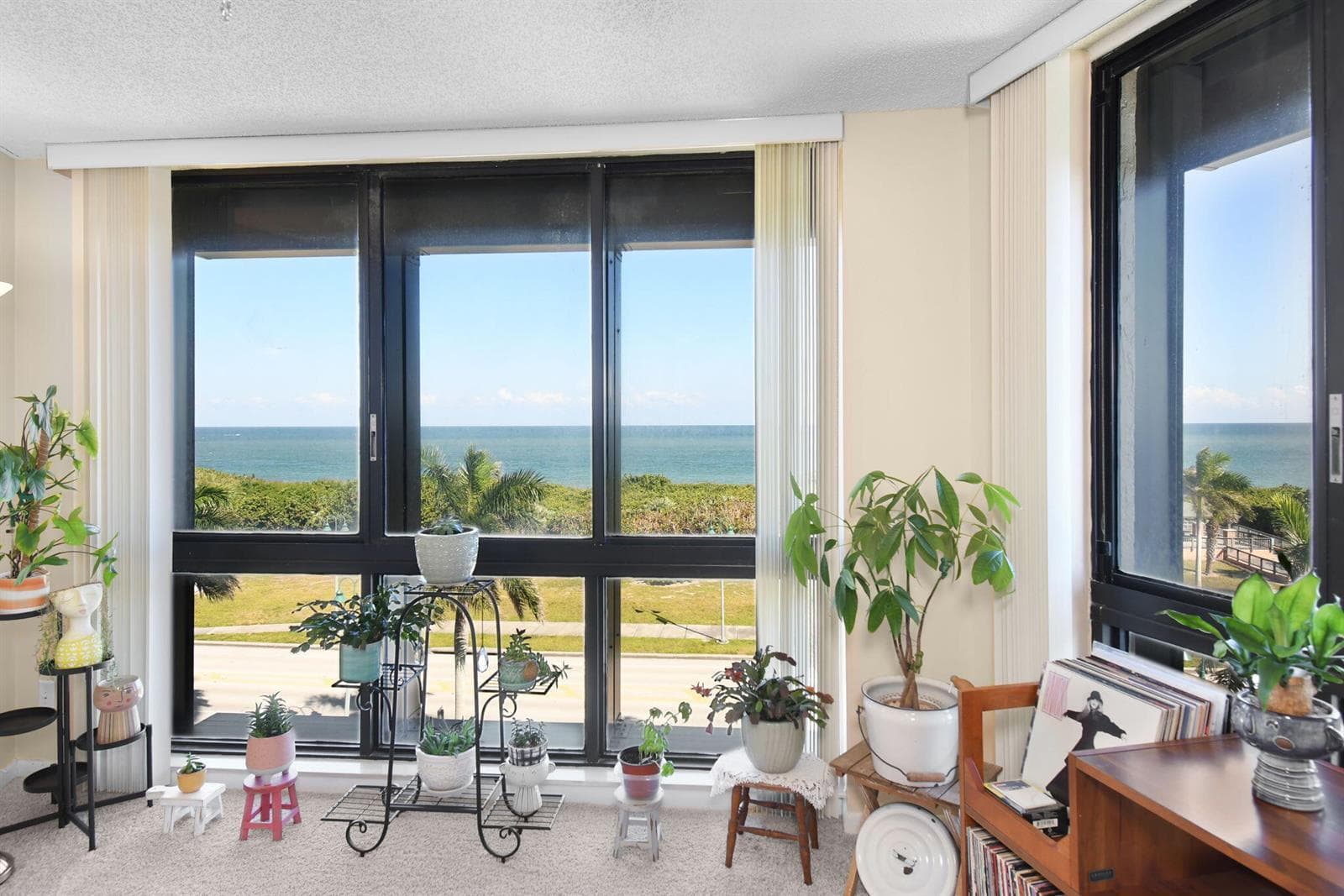 801 S Ocean Drive 506 photo 23