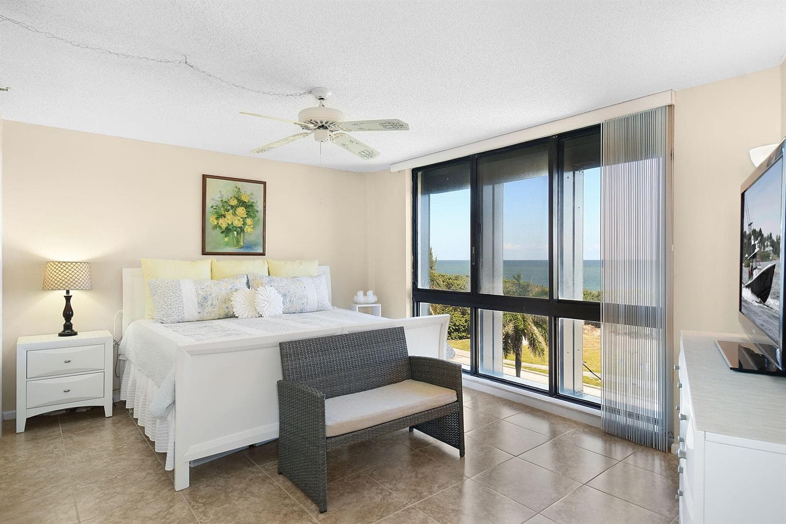 801 S Ocean Drive 506 photo 25