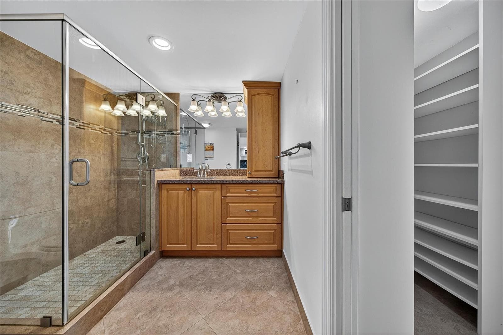 2100 S Ocean Drive 11-L photo 16