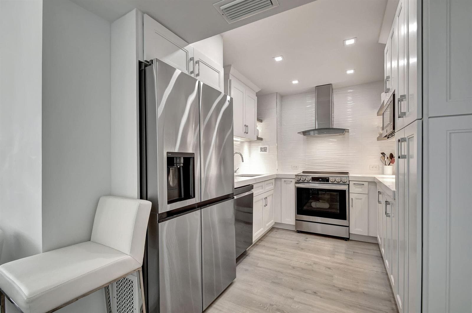 2840 S Ocean Boulevard 3020 photo 13