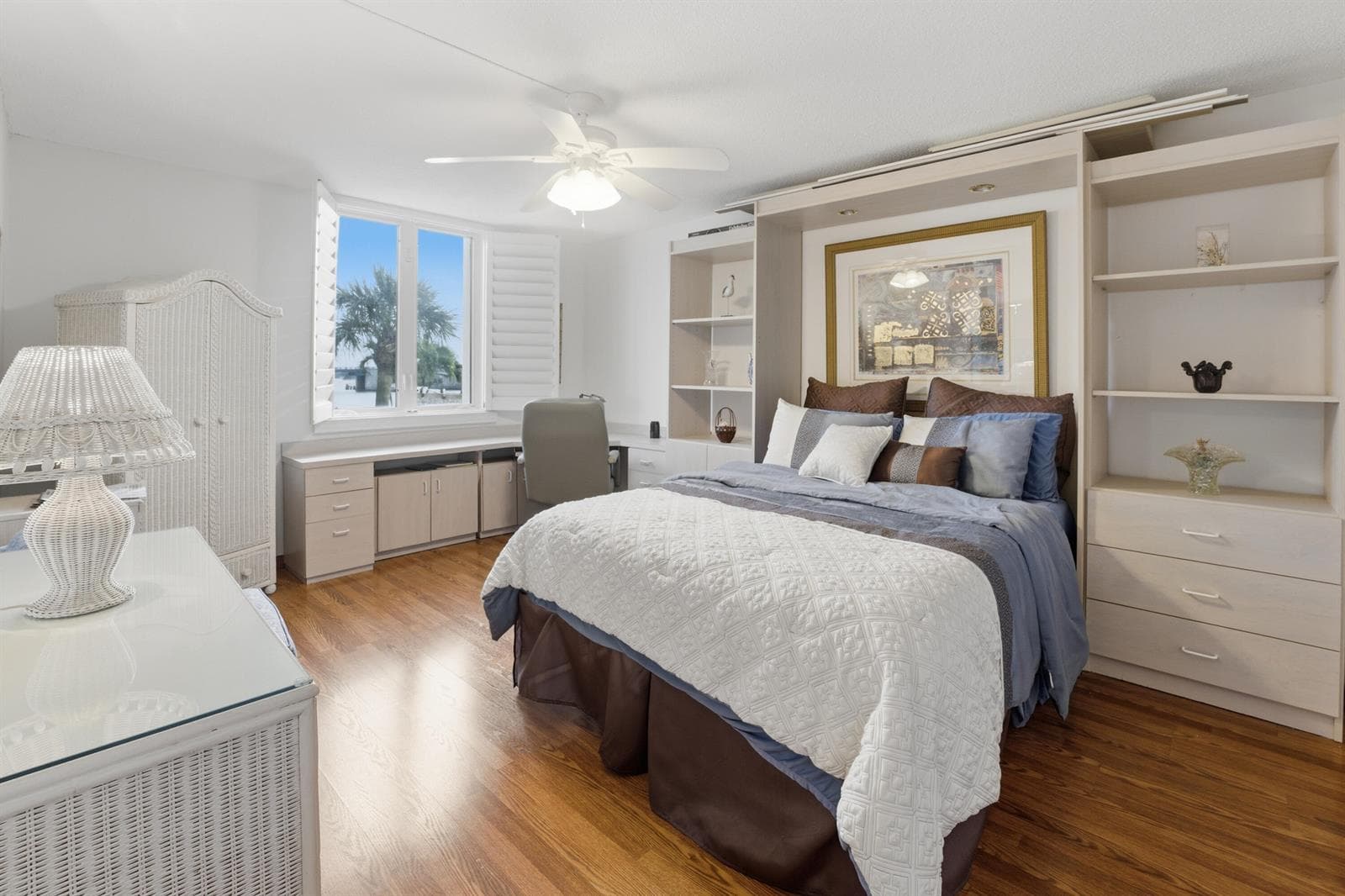 375 Beach Road 201 photo 15