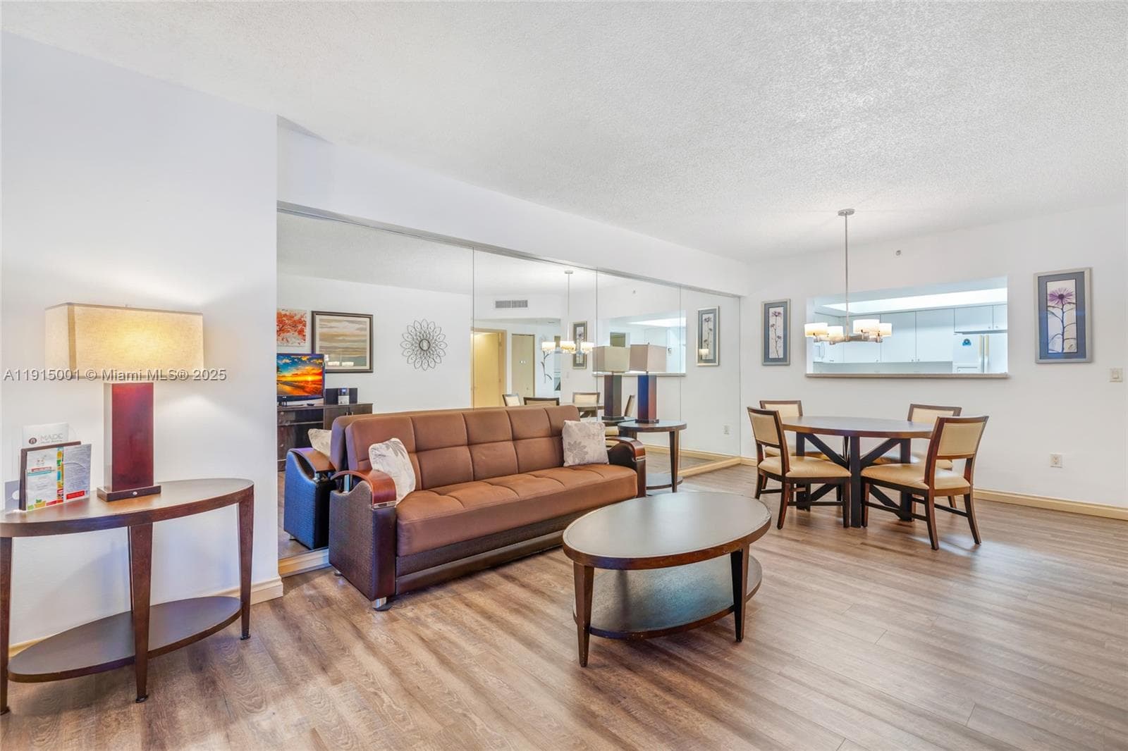 17375 Collins Ave 1005 photo 4