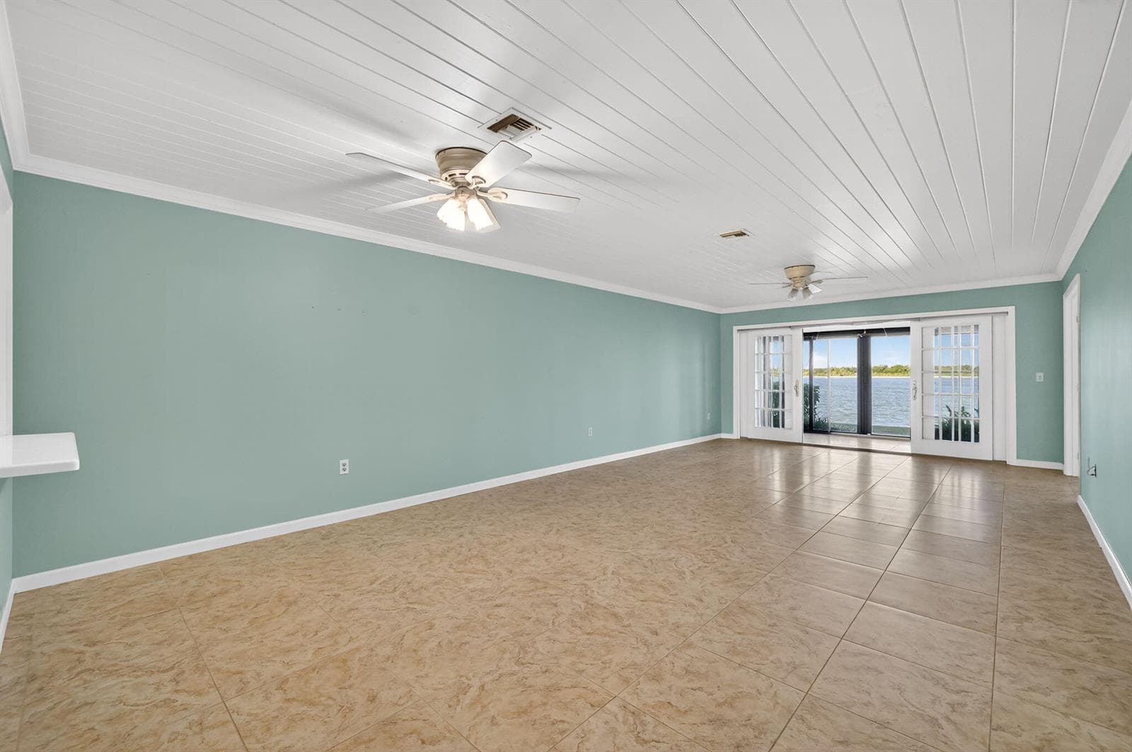 1630 Seaway Drive 106 photo 19