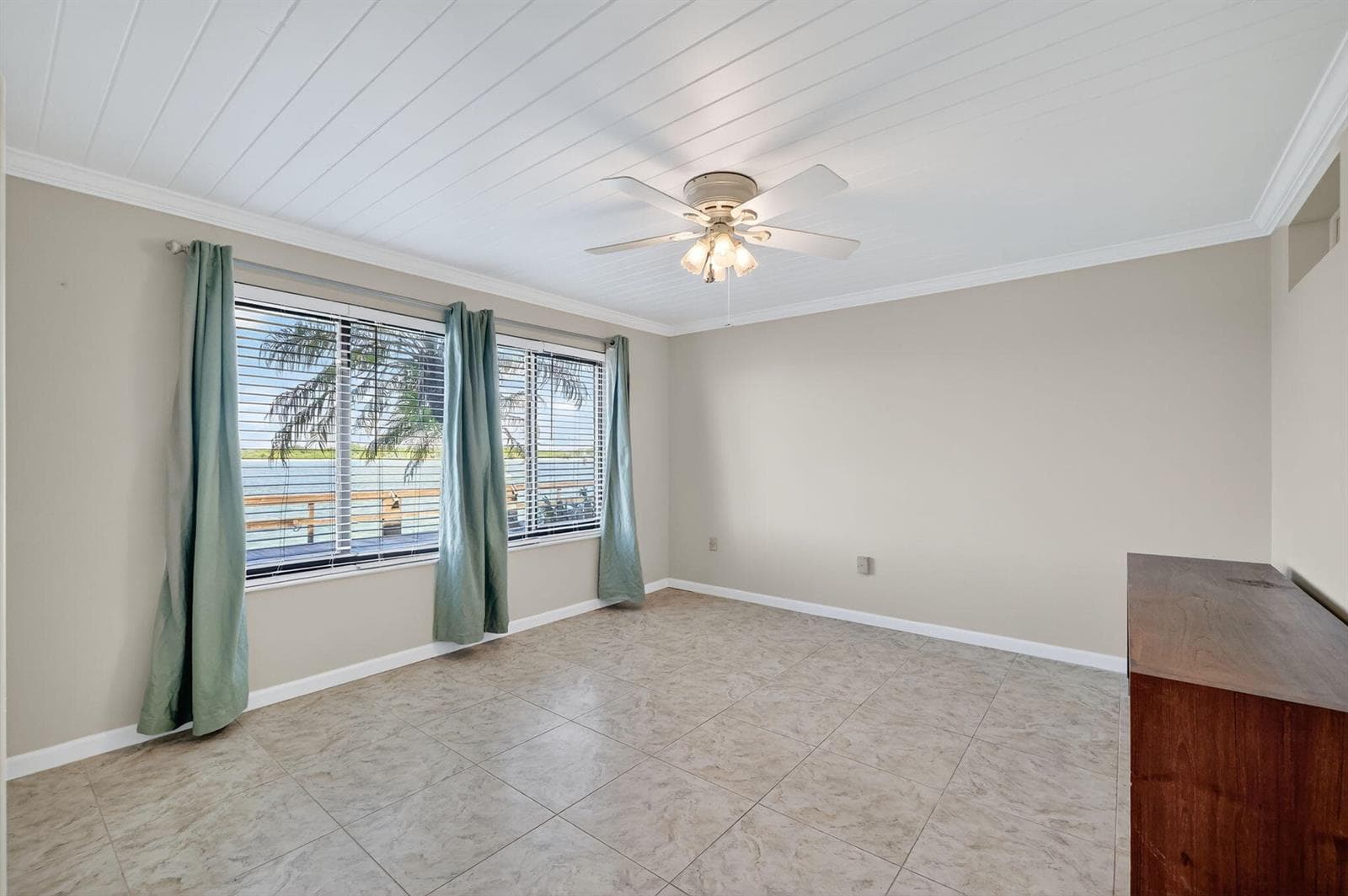 1630 Seaway Drive 106 photo 25