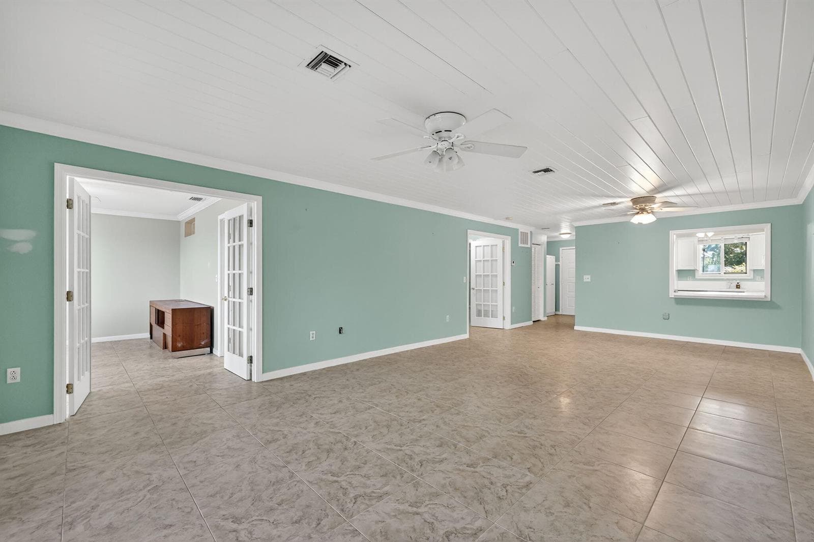 1630 Seaway Drive 106 photo 21