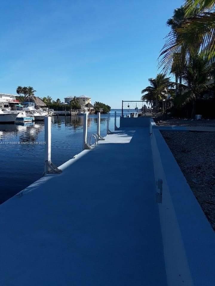 26 S Exuma Rd B photo 4