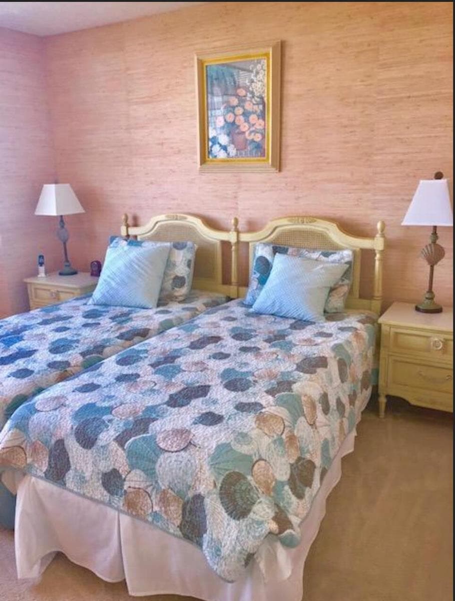 2121 N Ocean Boulevard 1208e photo 20