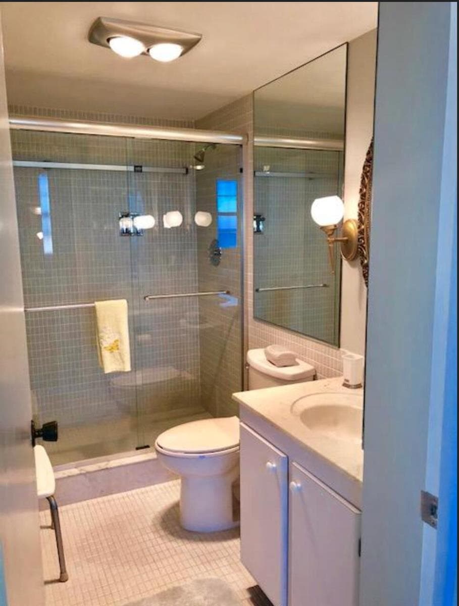 2121 N Ocean Boulevard 1208e photo 21