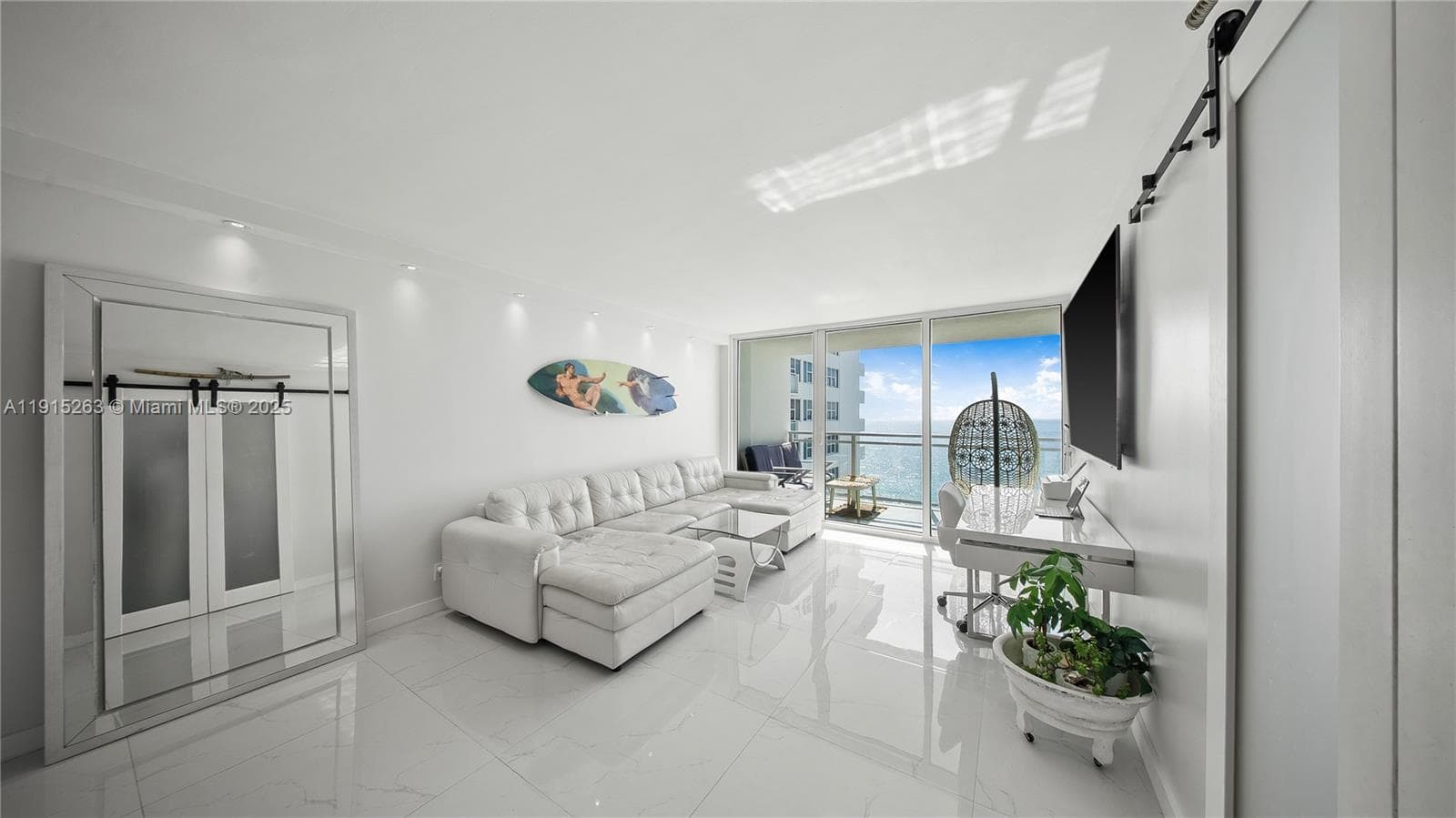 2030 S Ocean Dr 1716 photo 7