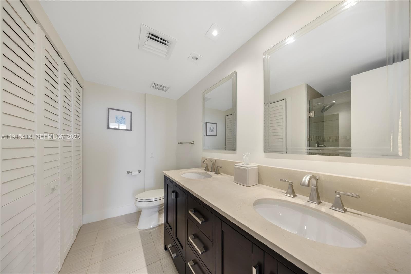 3610 Yacht Club Dr 1409 photo 22