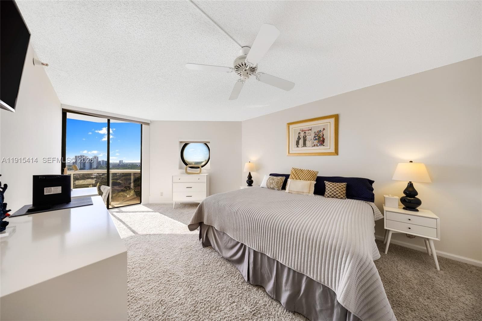 3610 Yacht Club Dr 1409 photo 15