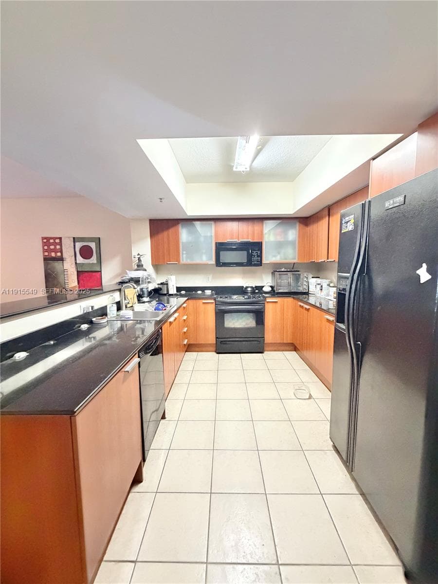16699 Collins Ave 1105 photo 7