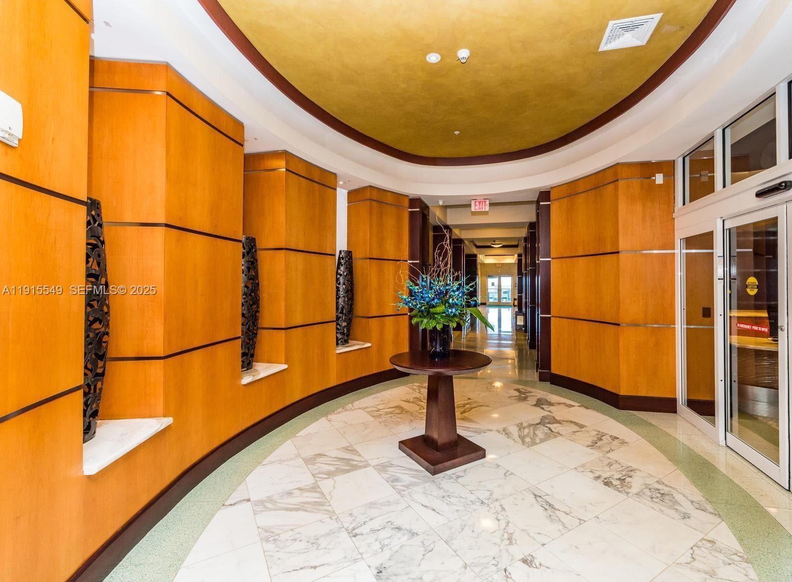16699 Collins Ave 1105 photo 4