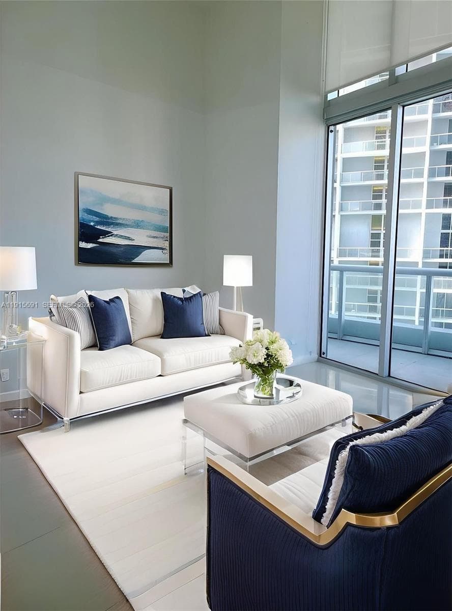 495 Brickell Ave 2206 photo 20
