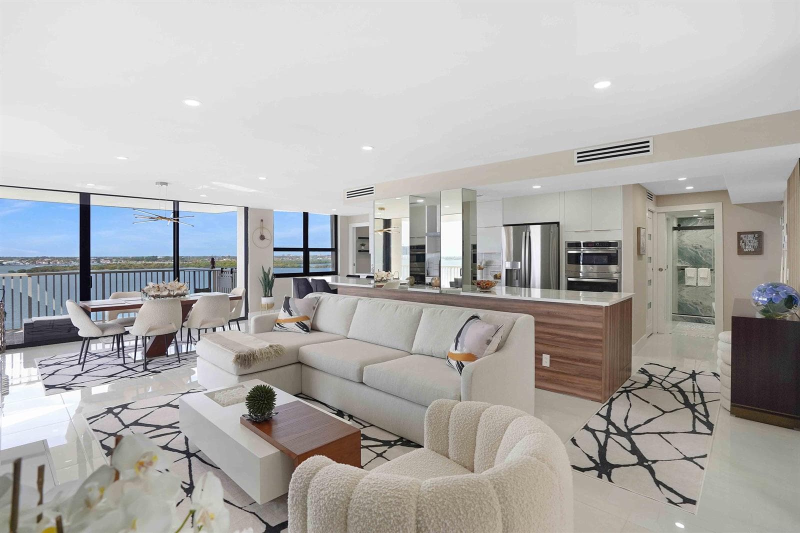 5480 N Ocean Drive Bphc photo 2