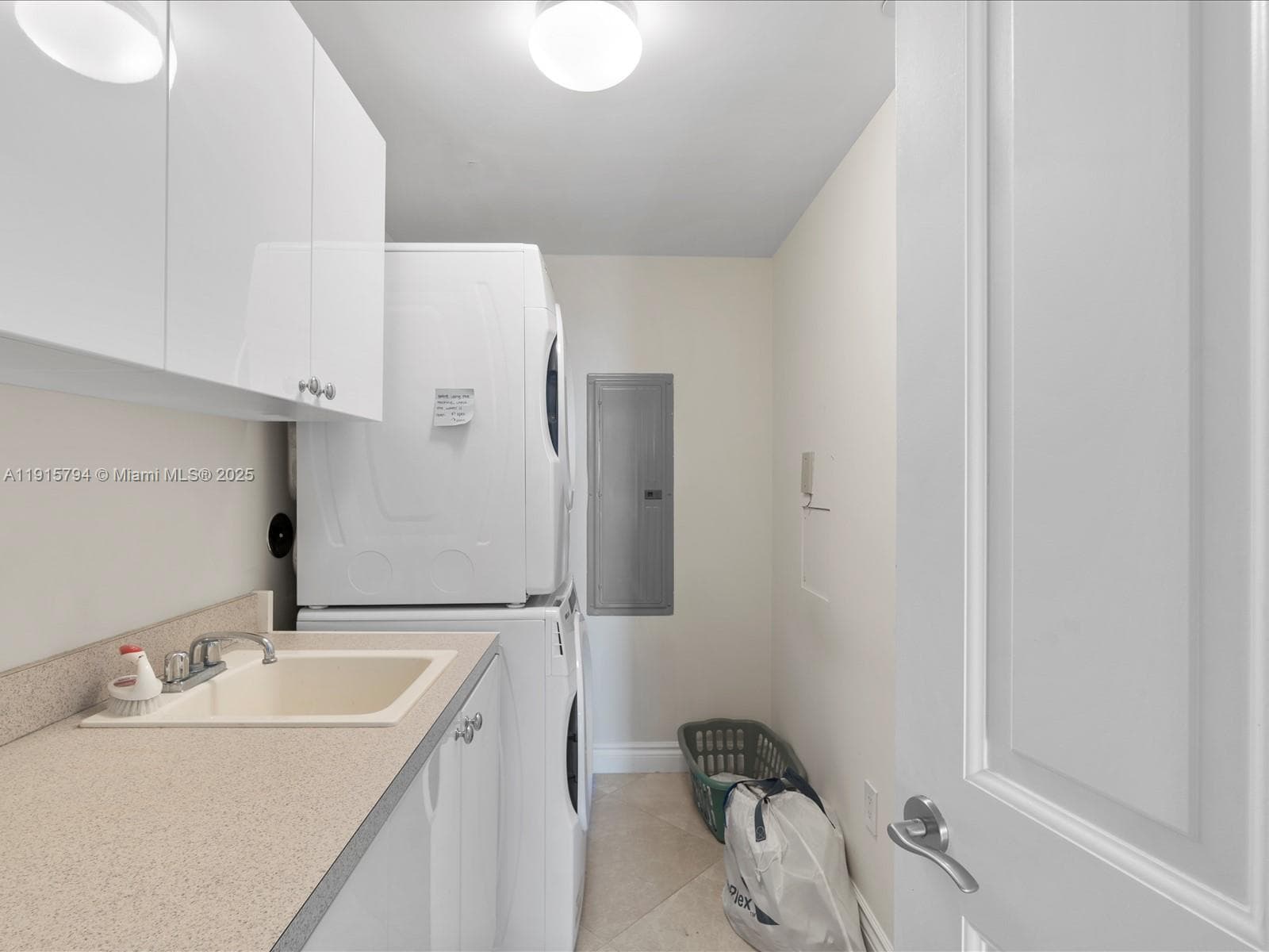 17875 Collins Ave 3305 photo 20