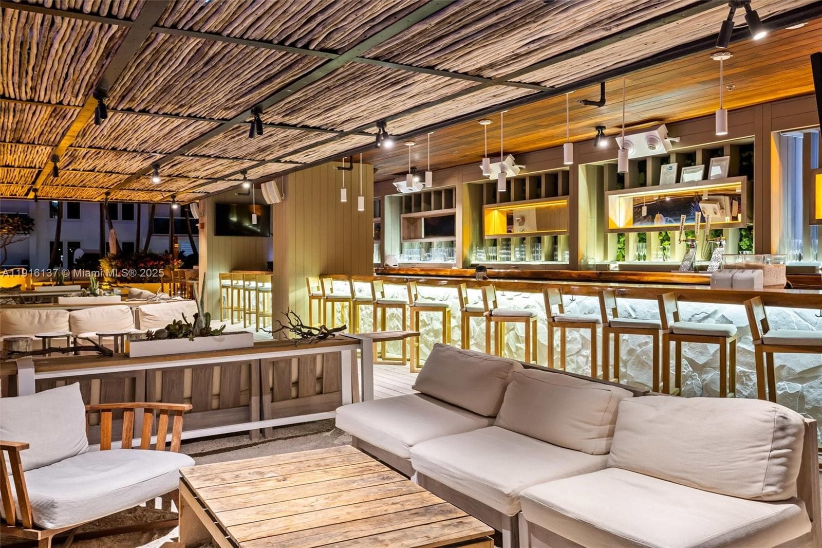 2301 Collins Ave 1432 photo 13