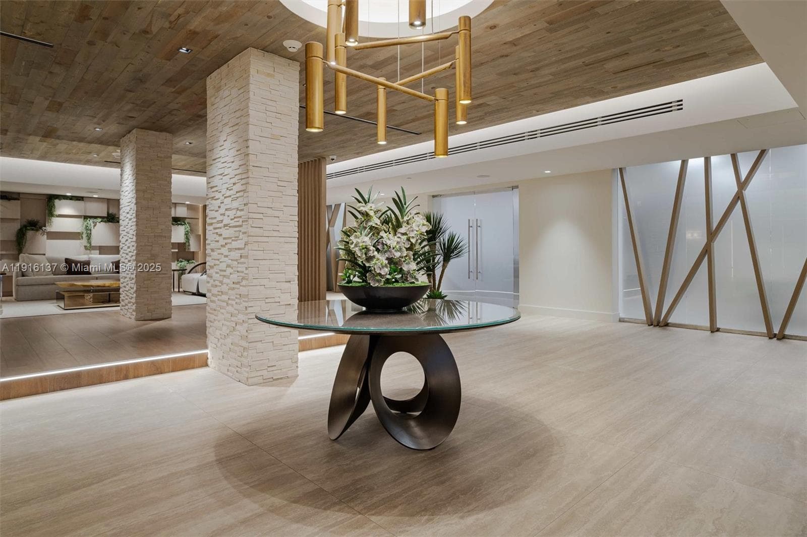 2301 Collins Ave 1432 photo 17