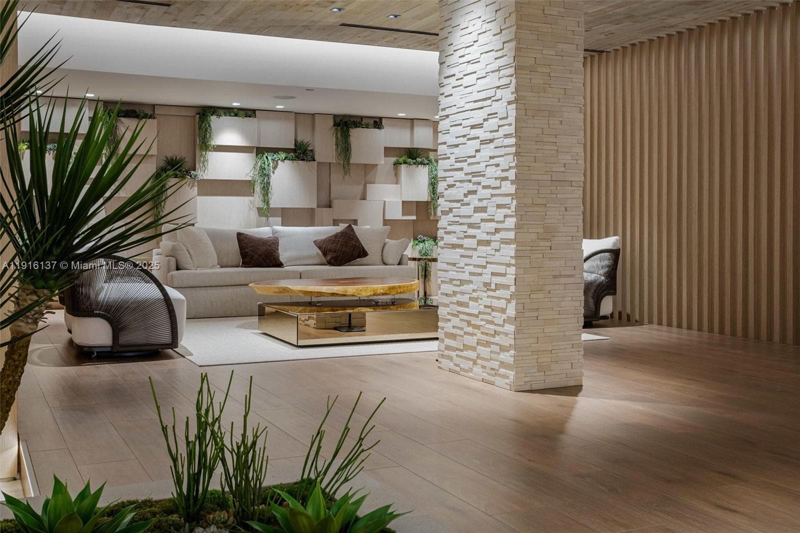 2301 Collins Ave 1432 photo 19