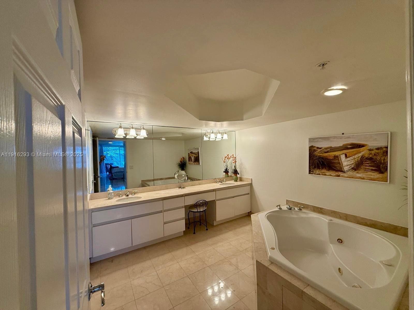 16711 Collins Ave 410 photo 17