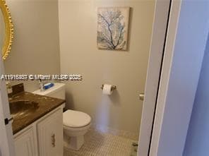 800 Parkview Dr 402 photo 5