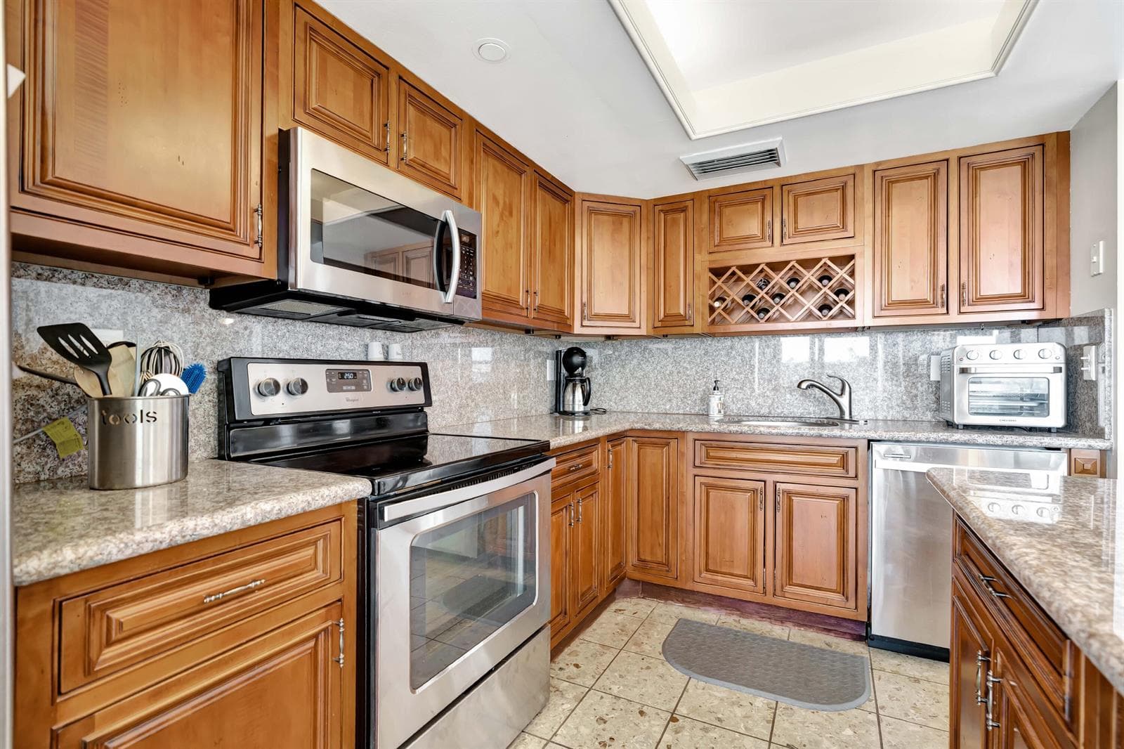 1542 Jupiter Cove Drive 104 photo 12
