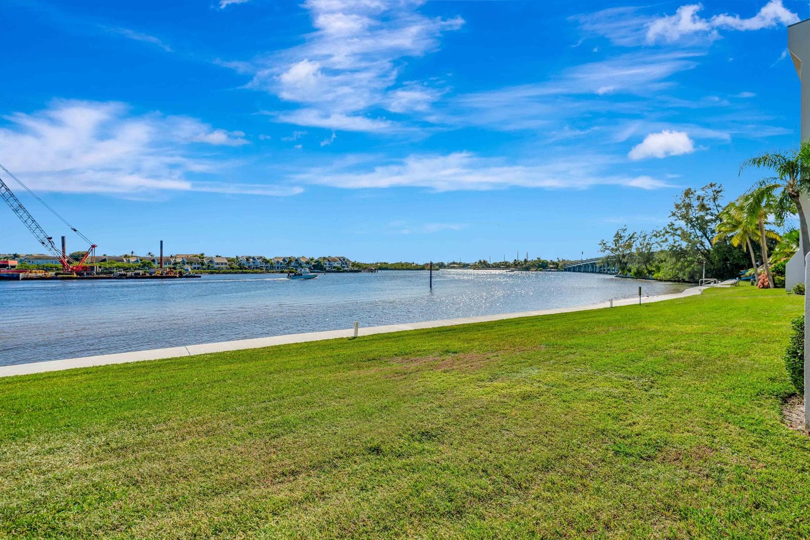 1542 Jupiter Cove Drive 104 photo 22
