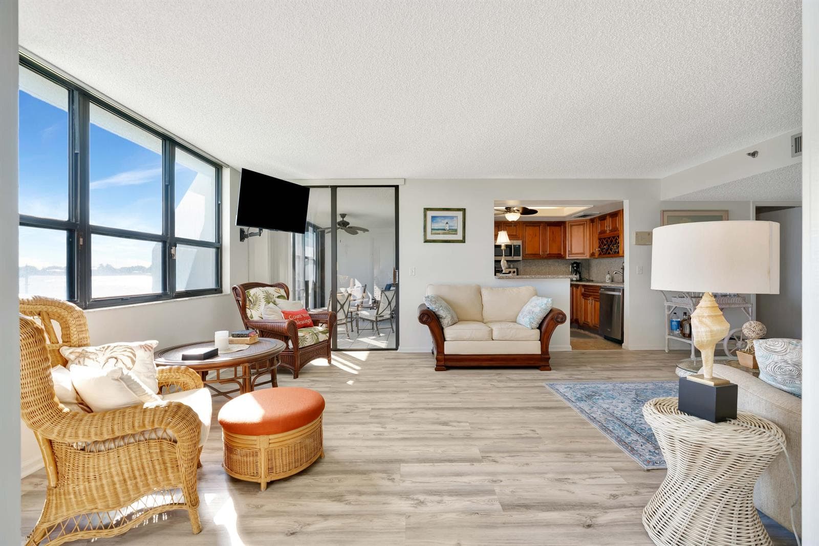 1542 Jupiter Cove Drive 104 photo 10