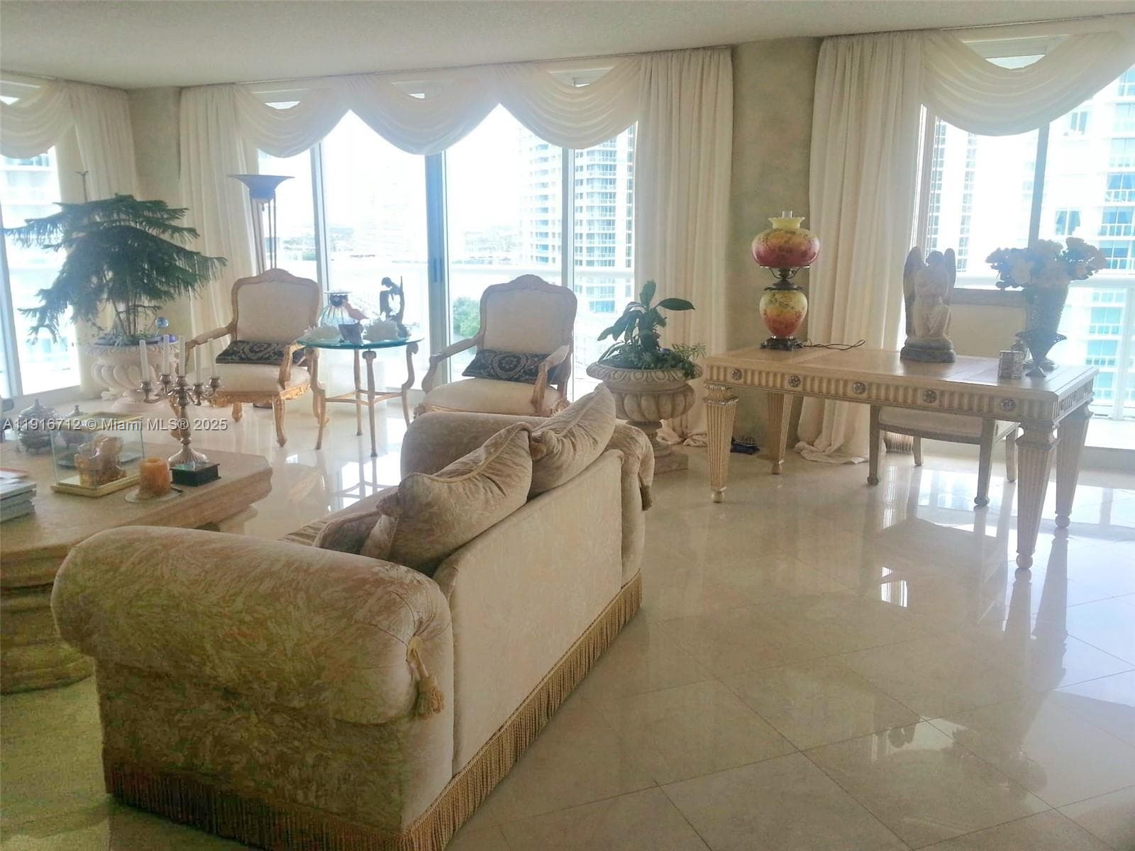 16400 Collins Ave 1246 photo 7