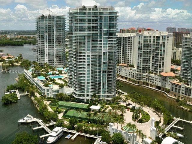 16400 Collins Ave 1246 photo 20