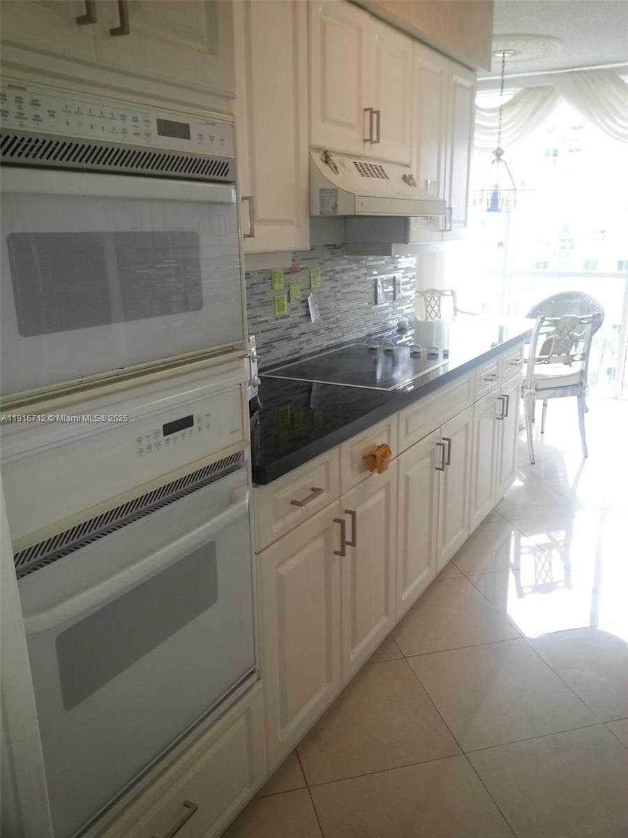 16400 Collins Ave 1246 photo 14