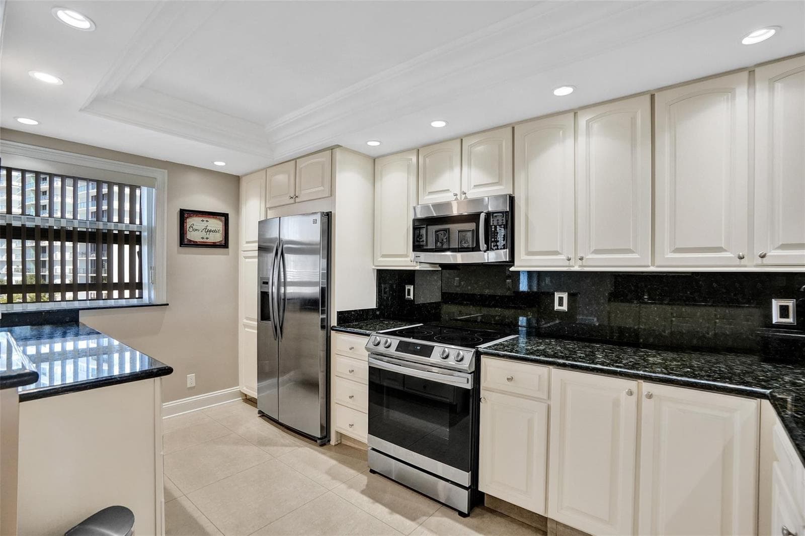 1012 N Ocean Boulevard 711 photo 20