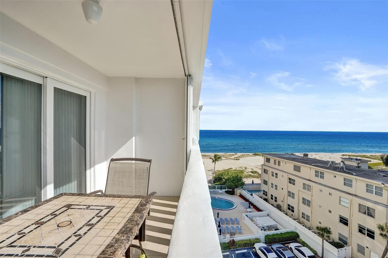 1012 N Ocean Boulevard 711 photo 4