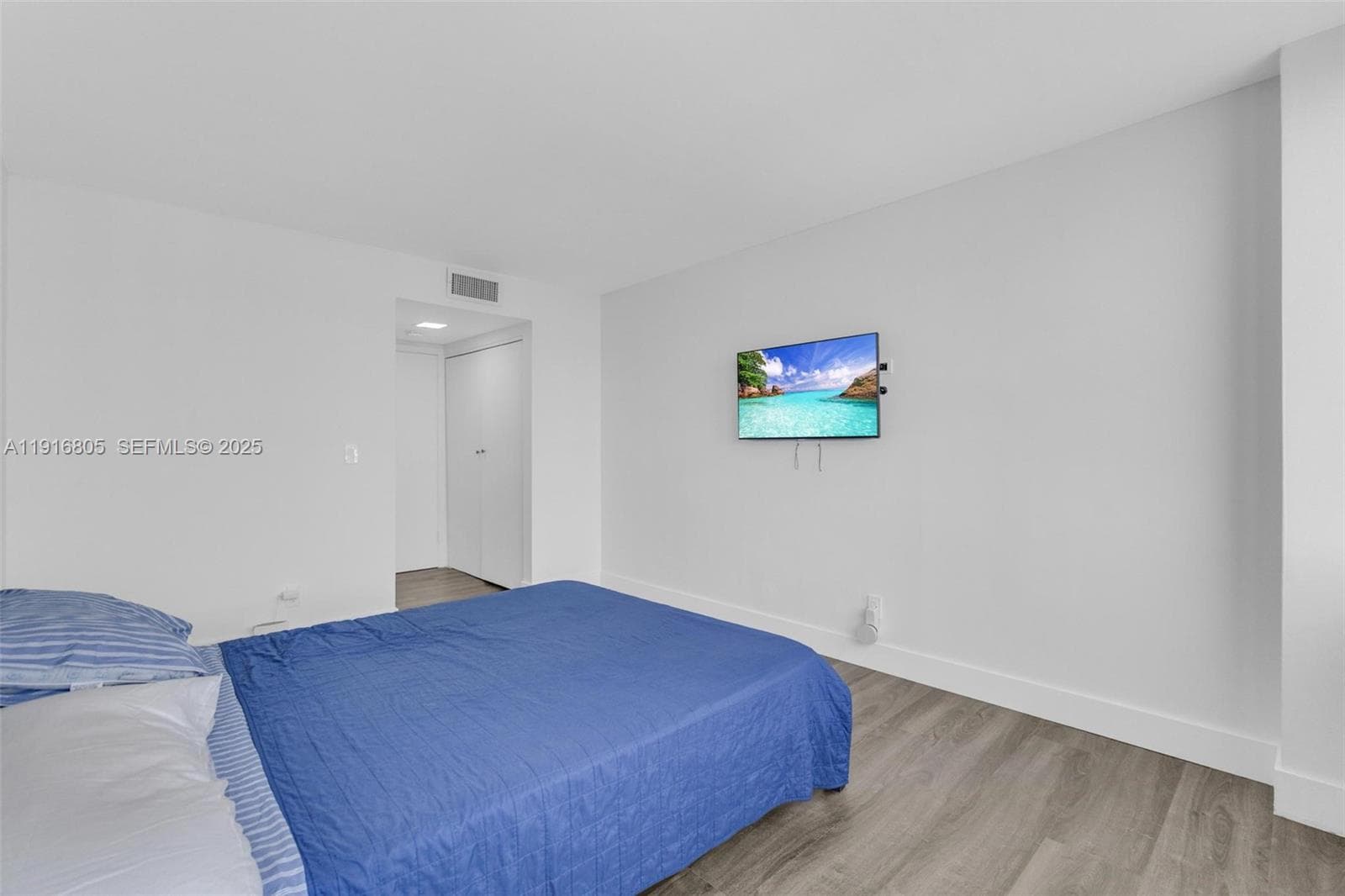3589 Ocean Blvd 914 photo 22