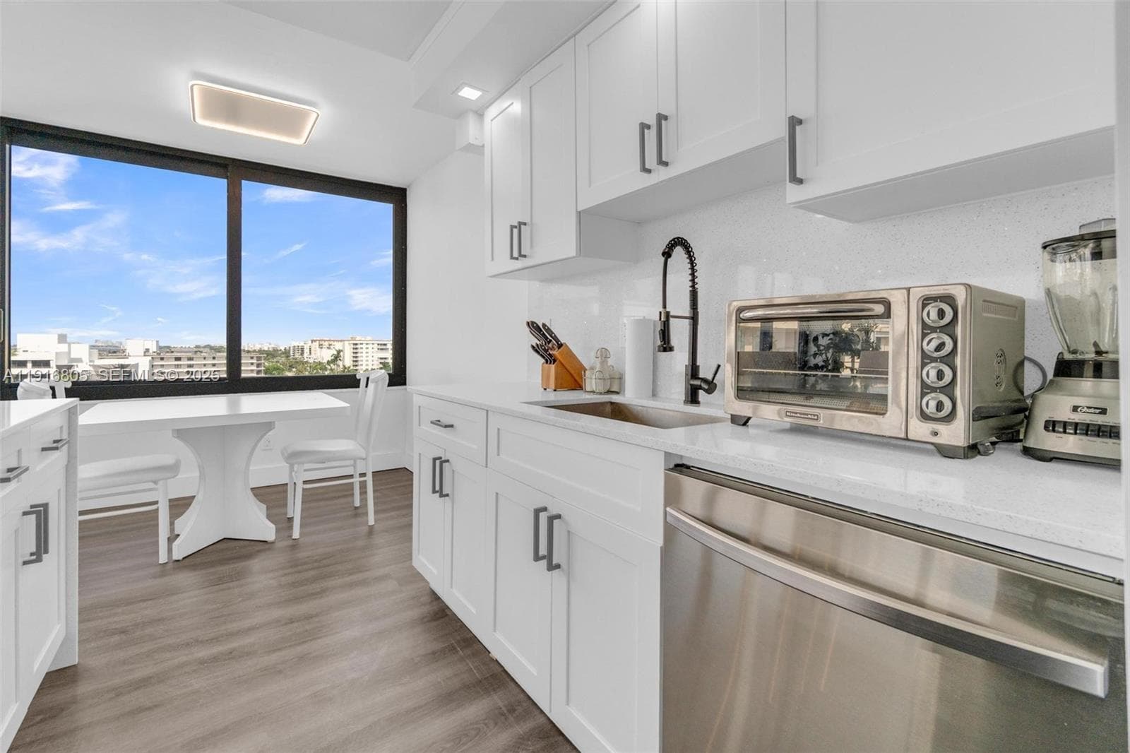 3589 Ocean Blvd 914 photo 7