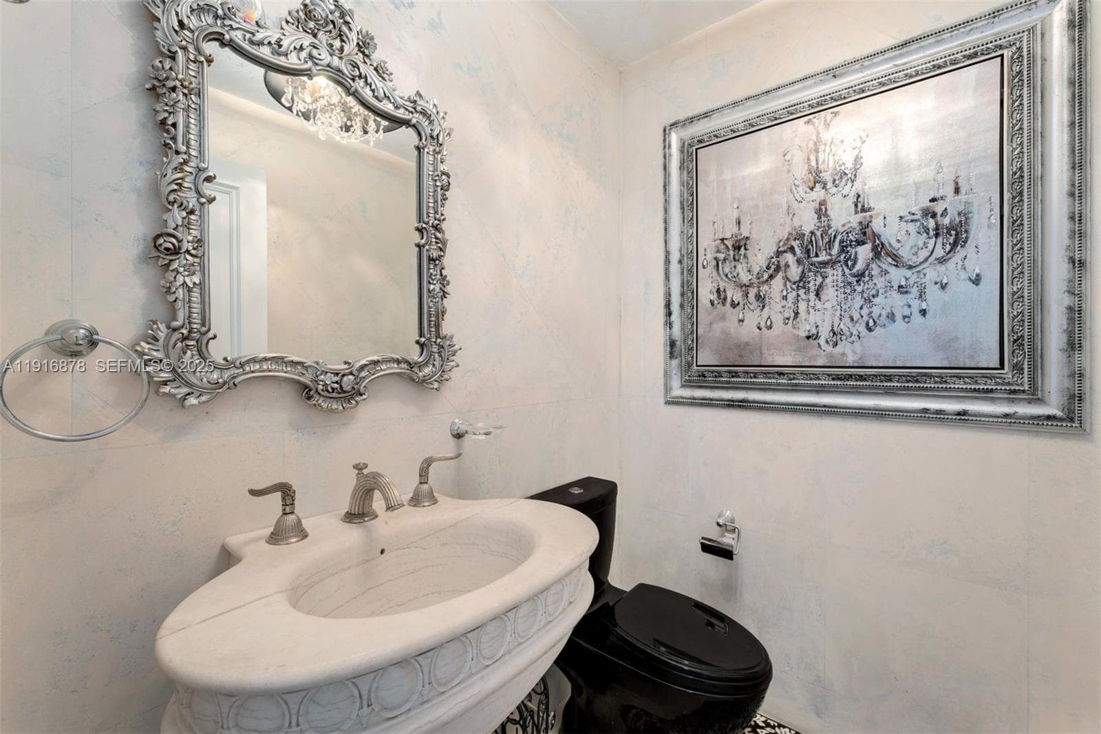 5025 Collins Ave PH-1 photo 10