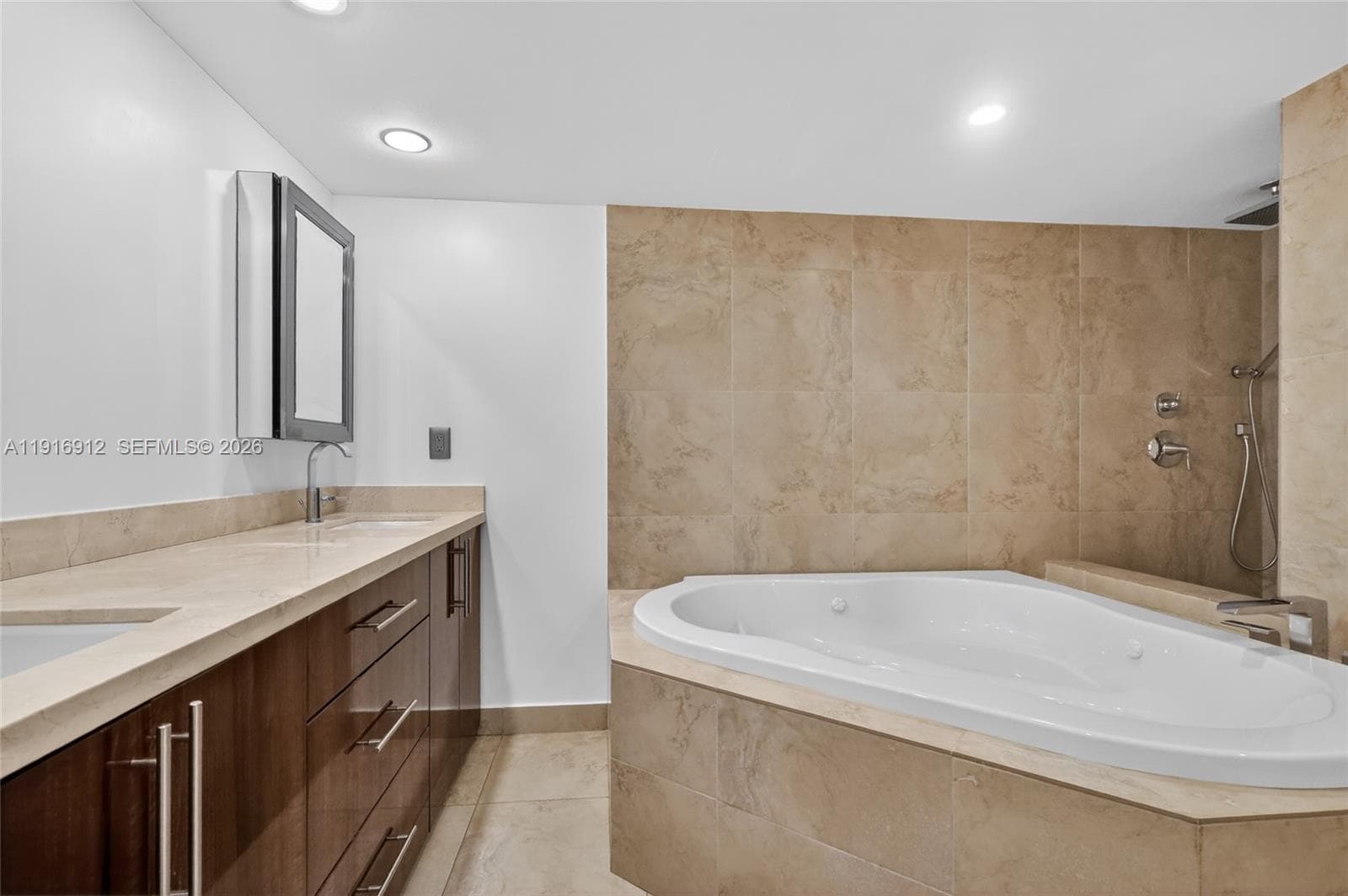 4000 Towerside Ter 1612 photo 22
