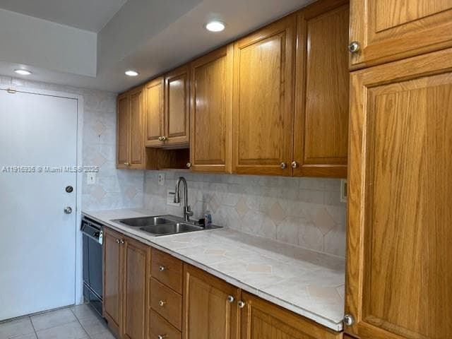 5401 Collins Ave 1512 photo 24