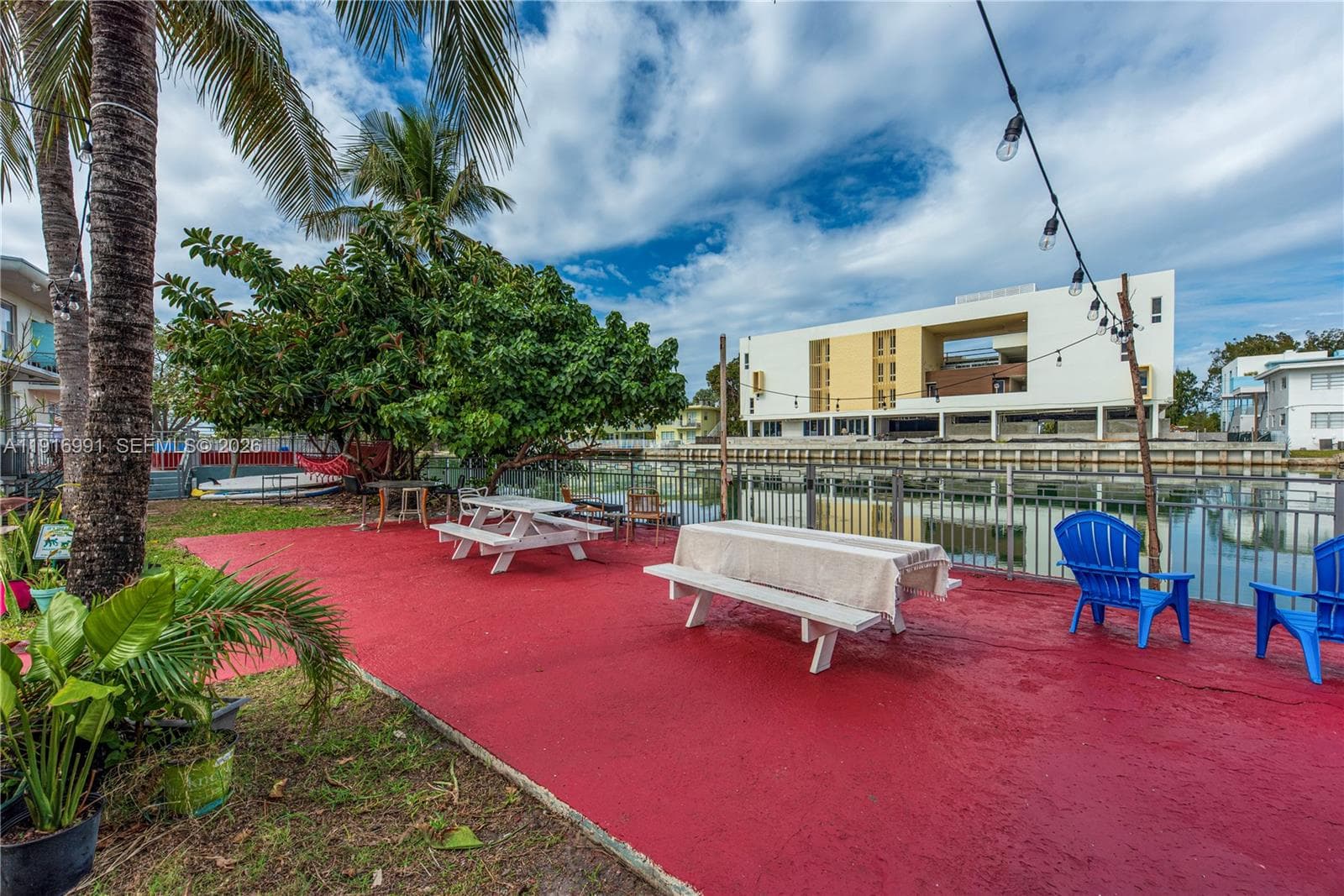 1255 Marseille Dr 125 photo 19