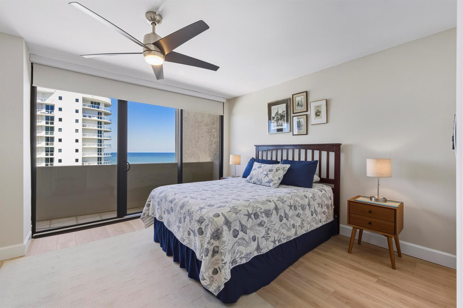4200 N Ocean Drive 1-1705 photo 23