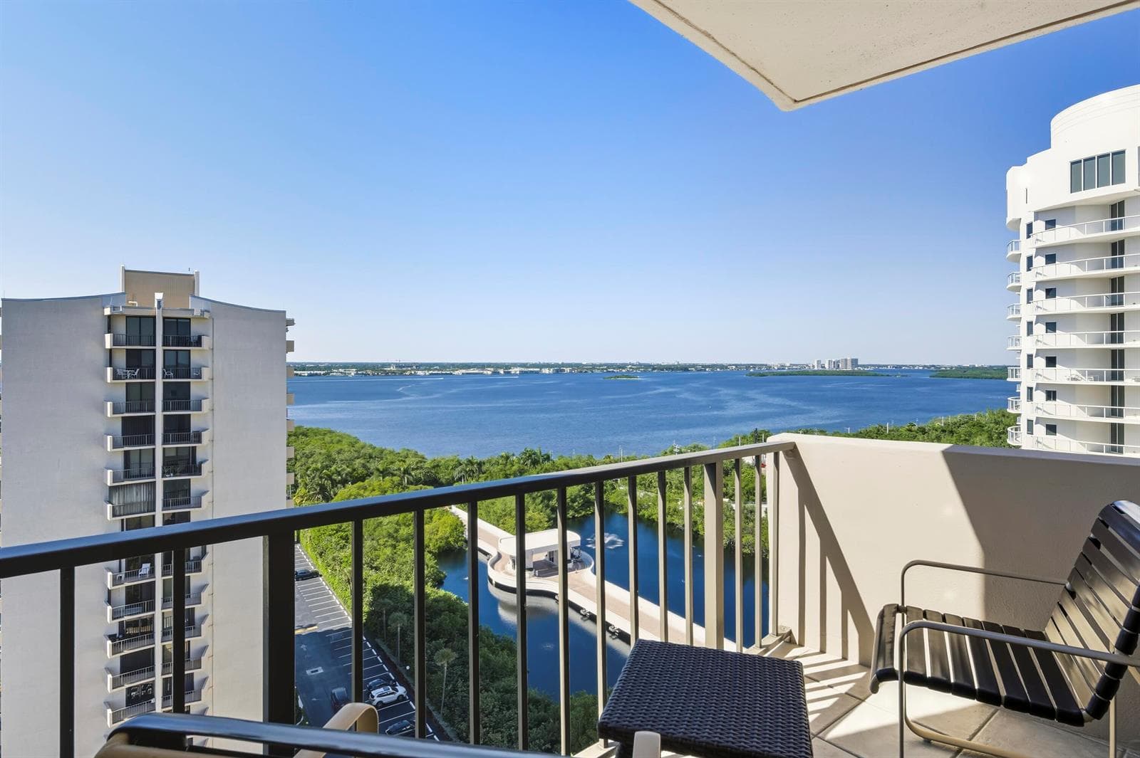 4200 N Ocean Drive 1-1705 photo 13