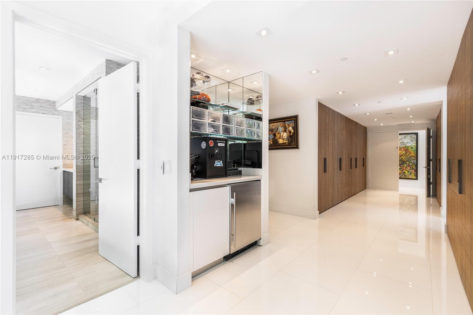 1 Collins Ave 207 photo 21