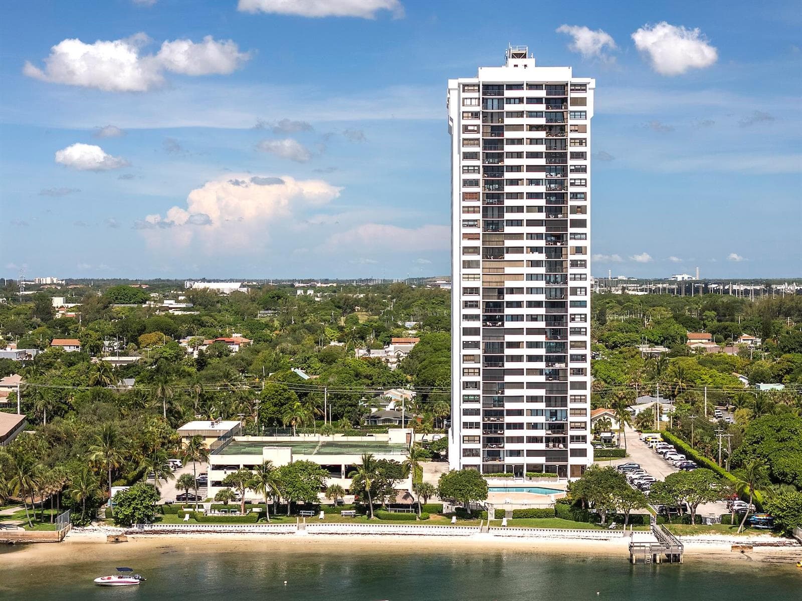 5600 N Flagler Drive 207 photo 23