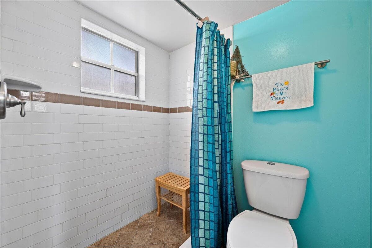 1015 Lake Shore Drive 105 photo 23